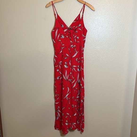 BARDOT Red Floral Summer Maxi Dress - Picture 8 of 15
